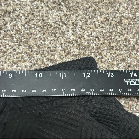 See and Be Seen Black Athletic Shorts Women - Picture 6 of 9